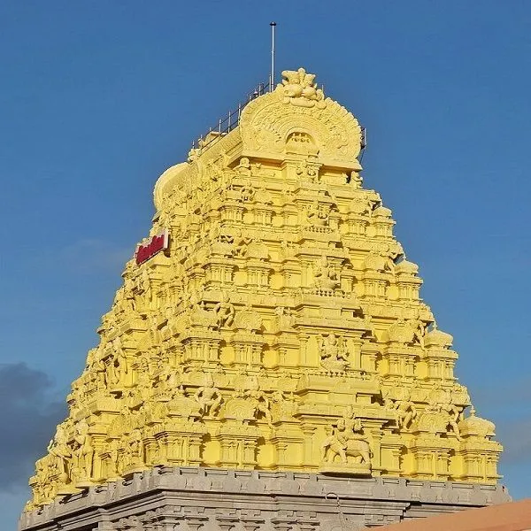 Ramanathaswamy Temple Rameshwaram - Sacred Dravidian Architecture and Spiritual Pilgrimage in South India